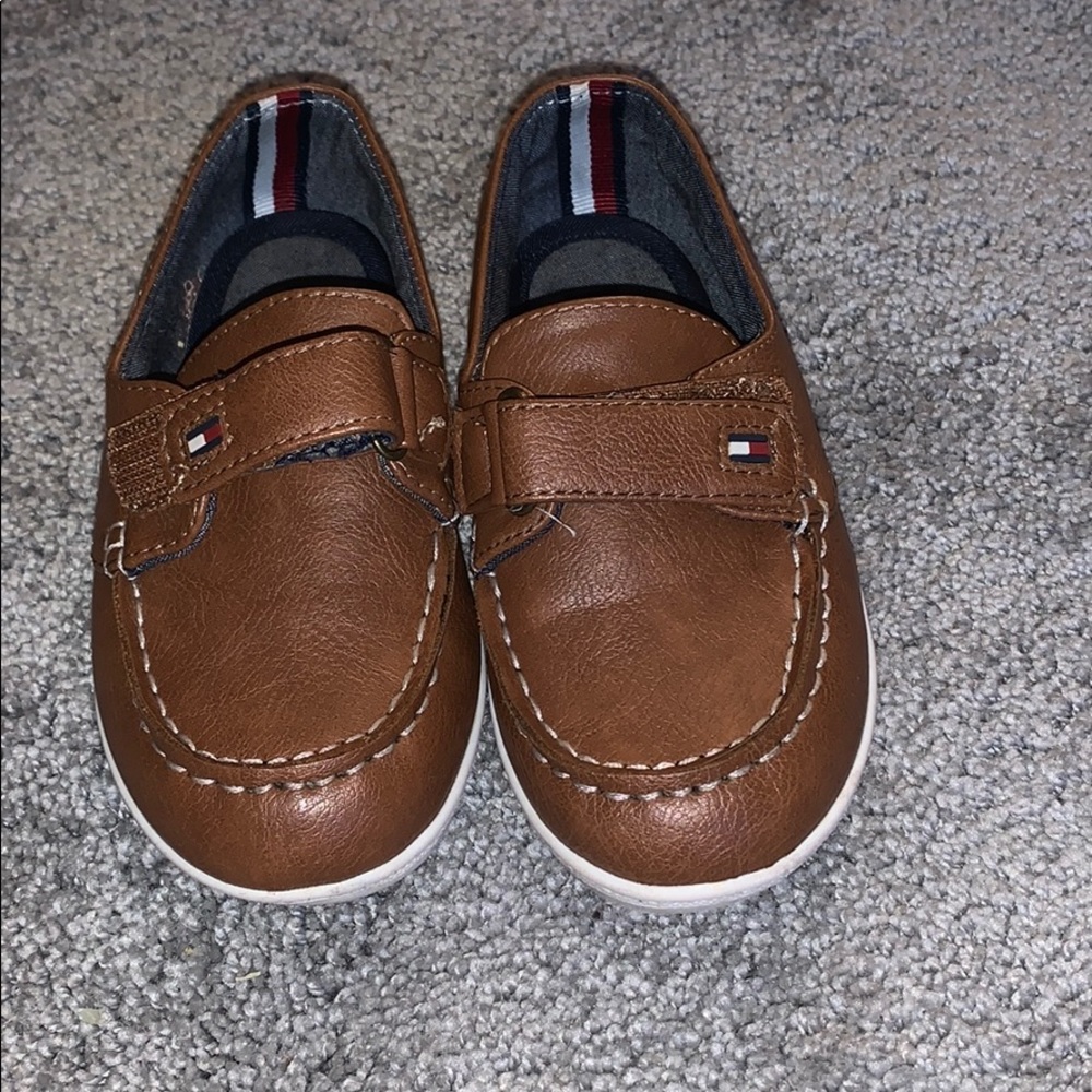 Tommy Hilfiger kids size 9